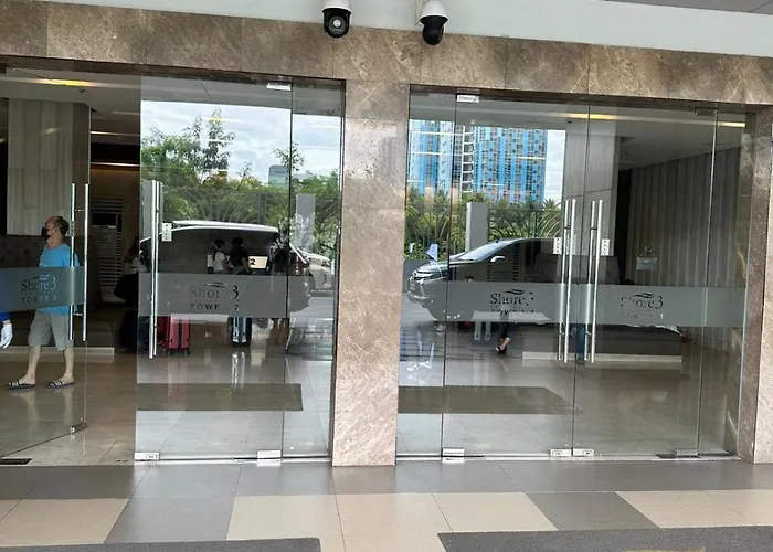 Mall Of Shore 3 Near Airport T123 Manila
