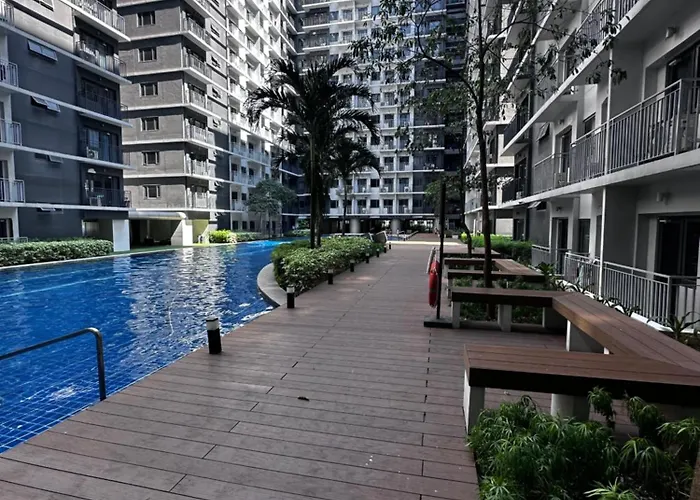 Mall Of Shore 3 Near Airport T123 Manila